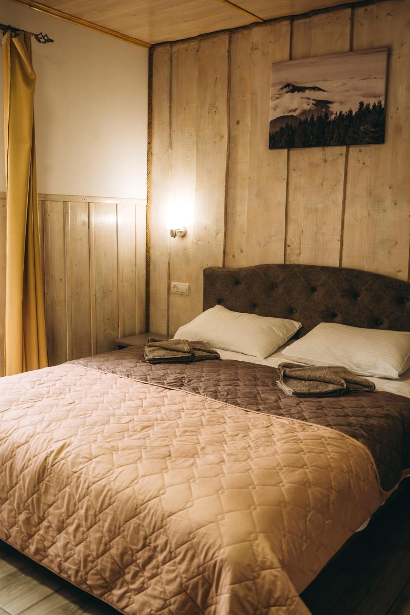 Sv Hotel&Camp Lazeshchyna Esterno foto